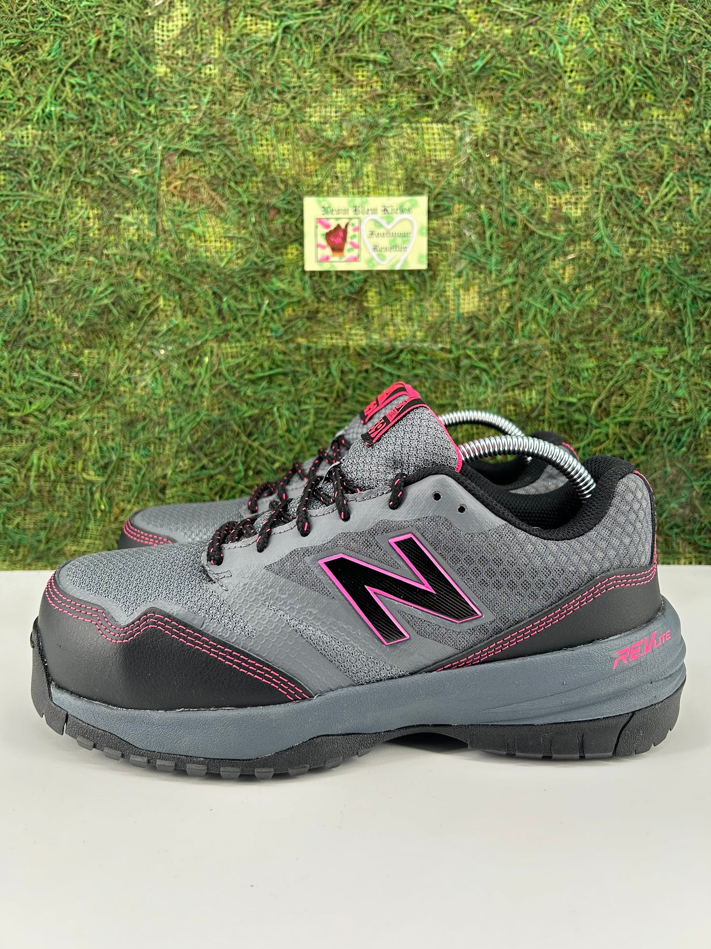 Size 8.5 Women- New Balance Women's 589v1 Industrial Shoe