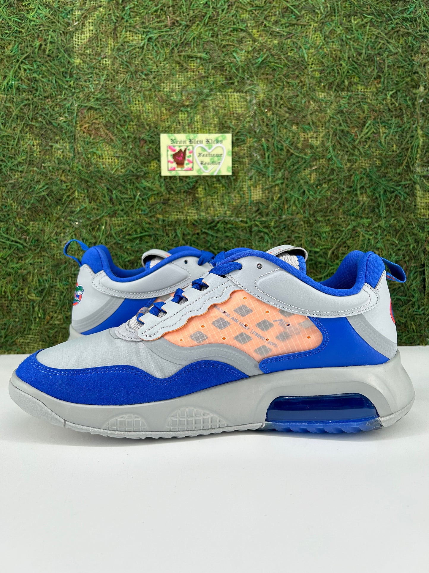 Size 10.5 Men- Jordan Max 200 ‘Florida Gators’ CZ4944-003