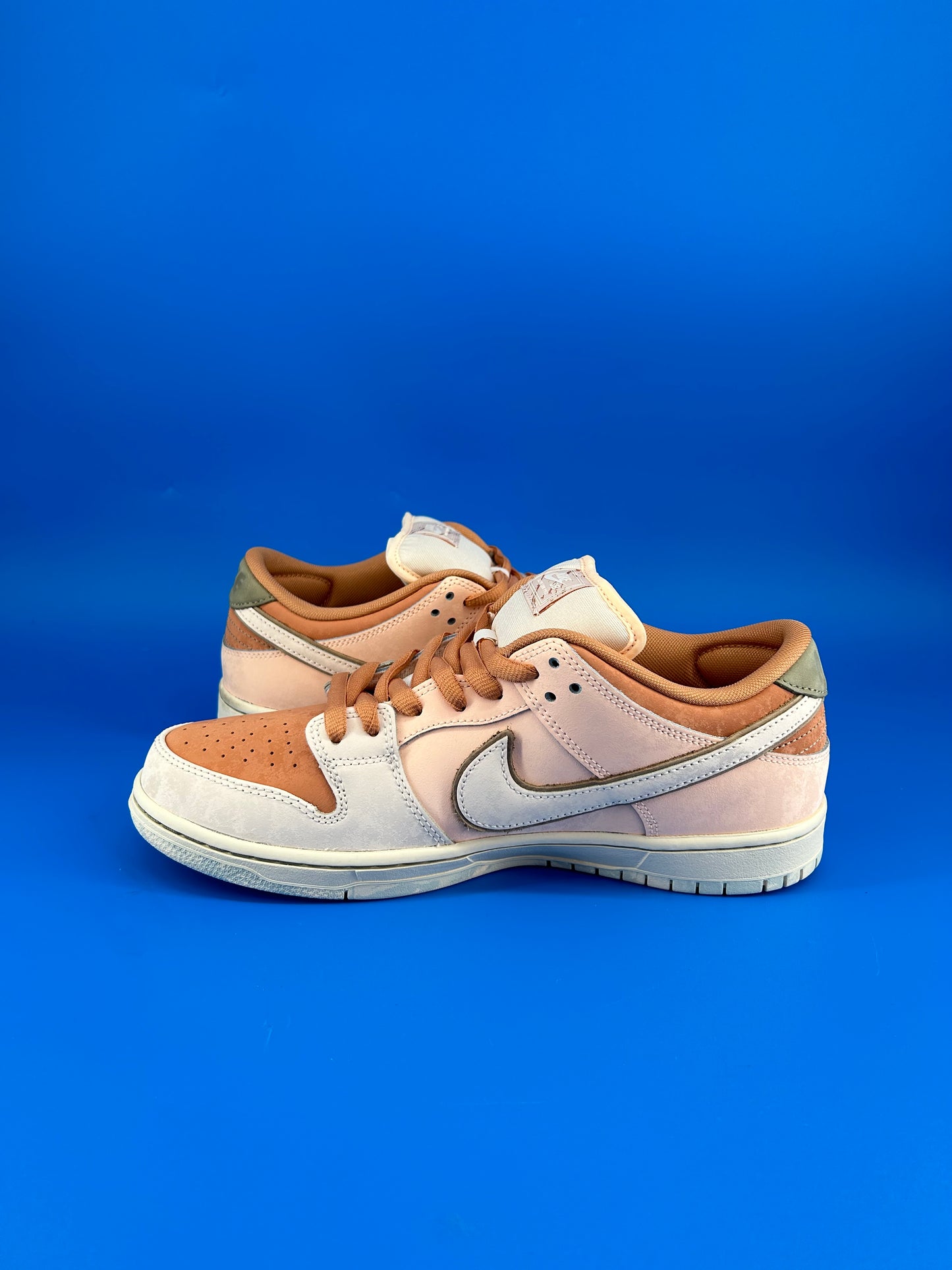 Size 10.5 men/ 12 women- Nike SB Dunk Low Pro Premium