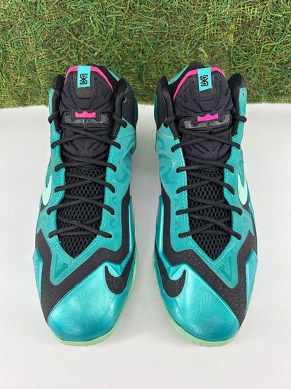 Size 7 youth- Nike Lebron 11 ‘South Beach’ Basketball Sneakers