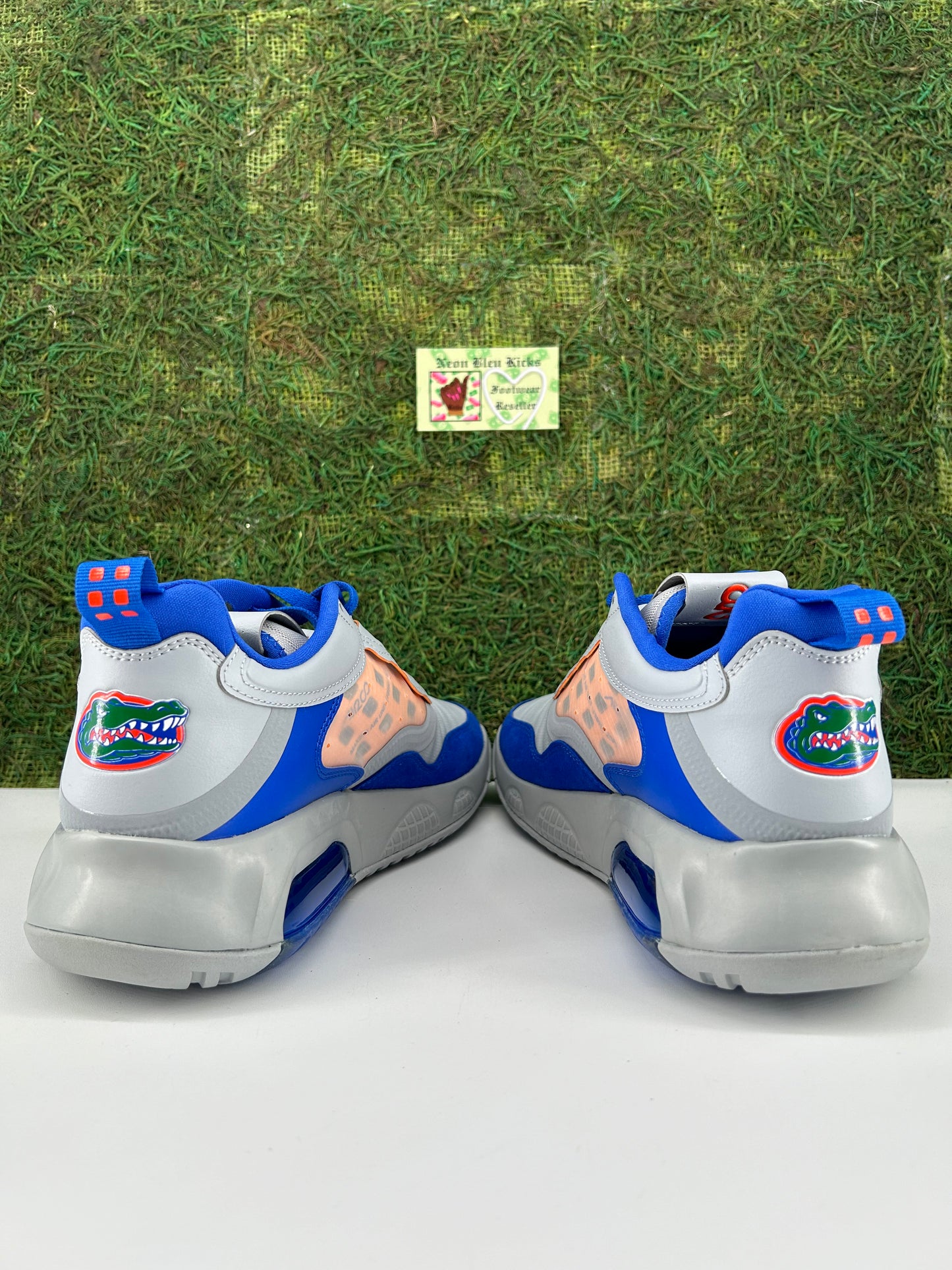 Size 10.5 Men- Jordan Max 200 ‘Florida Gators’ CZ4944-003