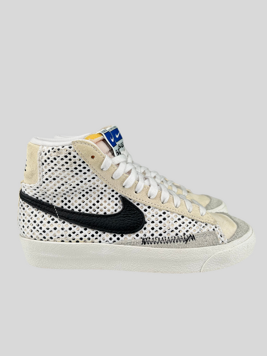 Size 4.5 Youth- Nike Blazer Mid ‘77 Vintage GS ‘Alter & Reveal’